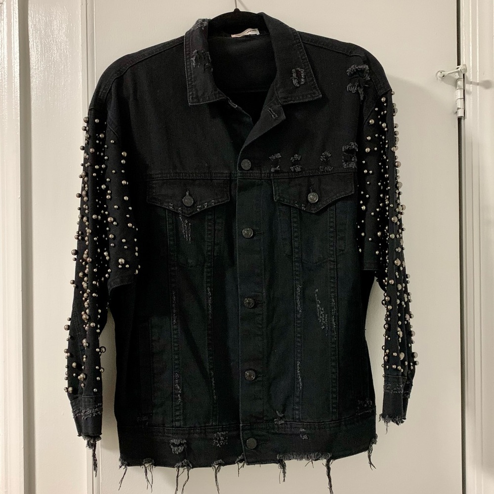 Sunset & Spring
Embellished Denim Jacket